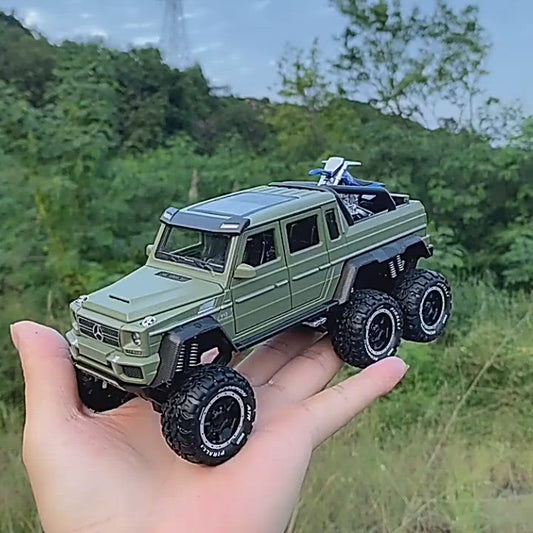 Car Model Mercedes Benz G63 6*6 Big Tyre Off-Road Vehicle Alloy Metal Pickup Diecast & Toy kids Children's 1:28