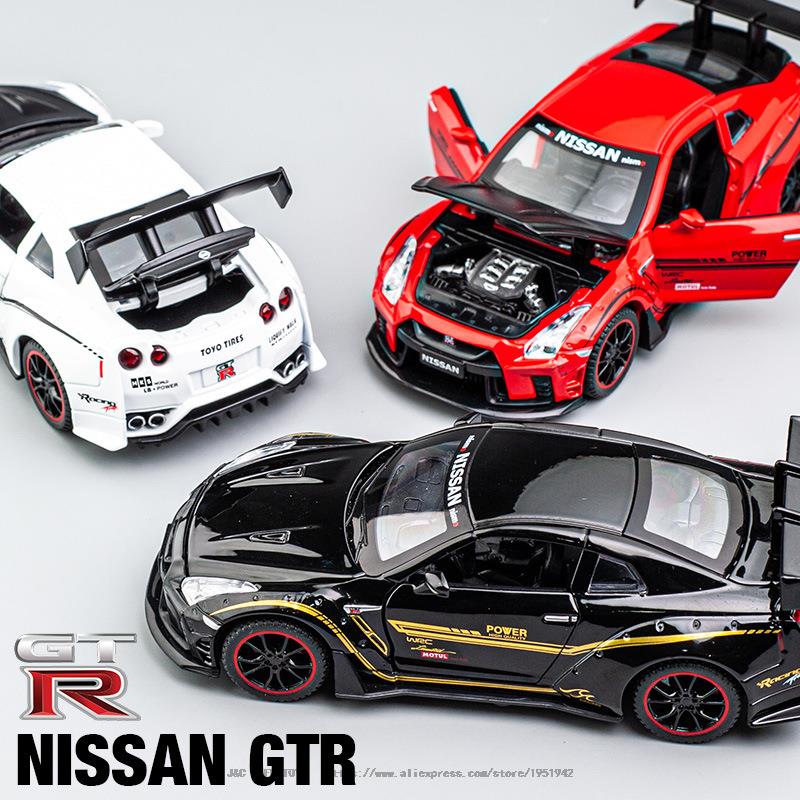 Car Model NISSAN GTR R35 Sports Metal Car Alloy Diecasts Toy Vehicles Cars Kid Children 1:32