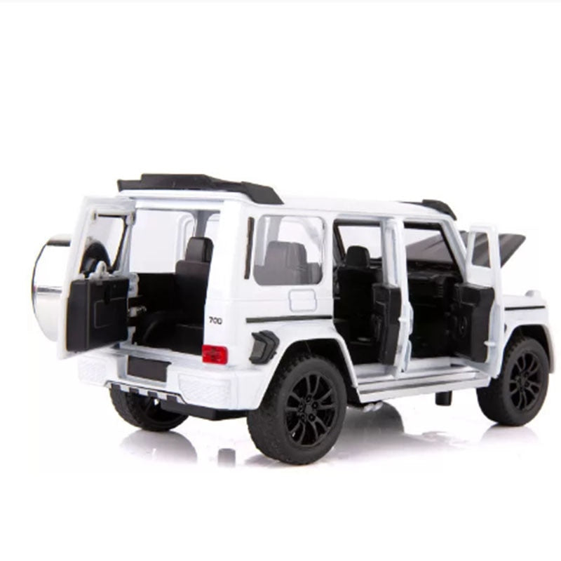 Car Model Mercedes Benz G700 G65 SUV Diecast Metal Toy Alloy Vehicle Sound Light Pull Back Kids Toys 1:32