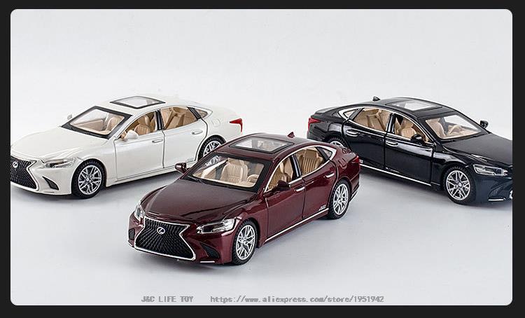 Car Model LEXUS LS500H Toy Metal Diecast Alloy Vehicles Sound Light Toys Children 1:32