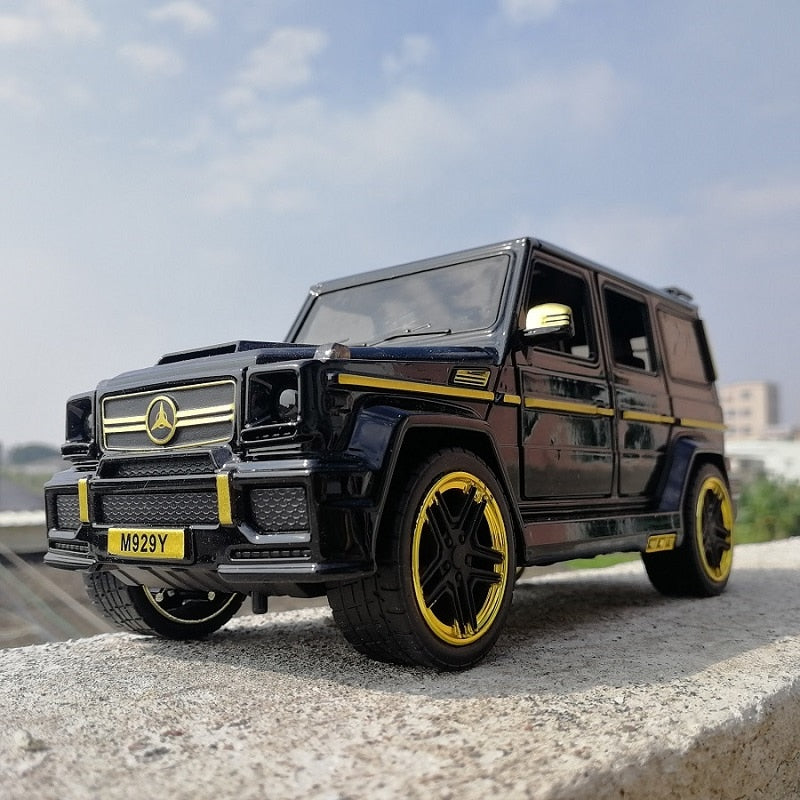 Car Model Mercedes Benz G65 SUV XLG M929Y Alloy Diecast Metal Toys 20Cm Vehicle 6 Open Doors Pull Back 1:24