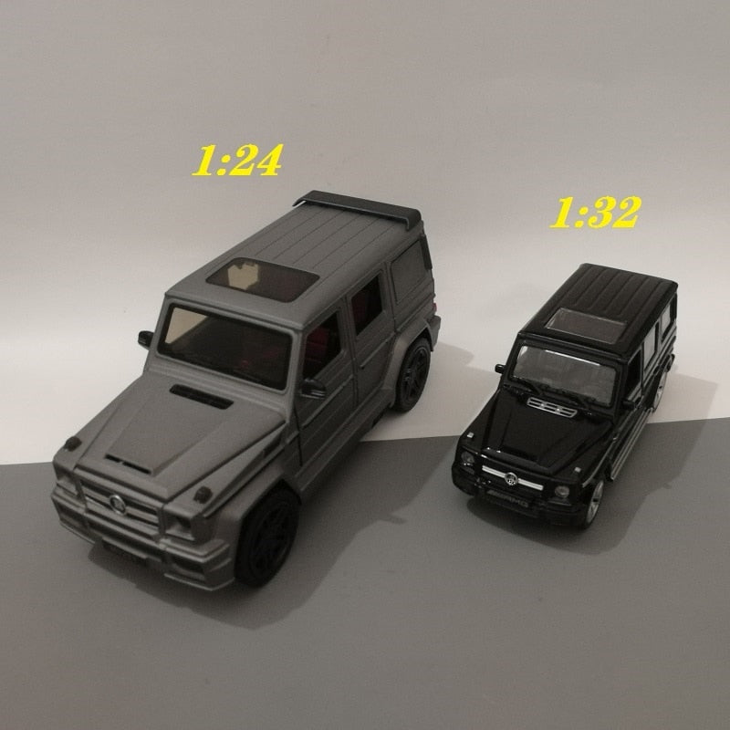 Car Model Mercedes Benz G65 SUV XLG M929Y Alloy Diecast Metal Toys 20Cm Vehicle 6 Open Doors Pull Back 1:24